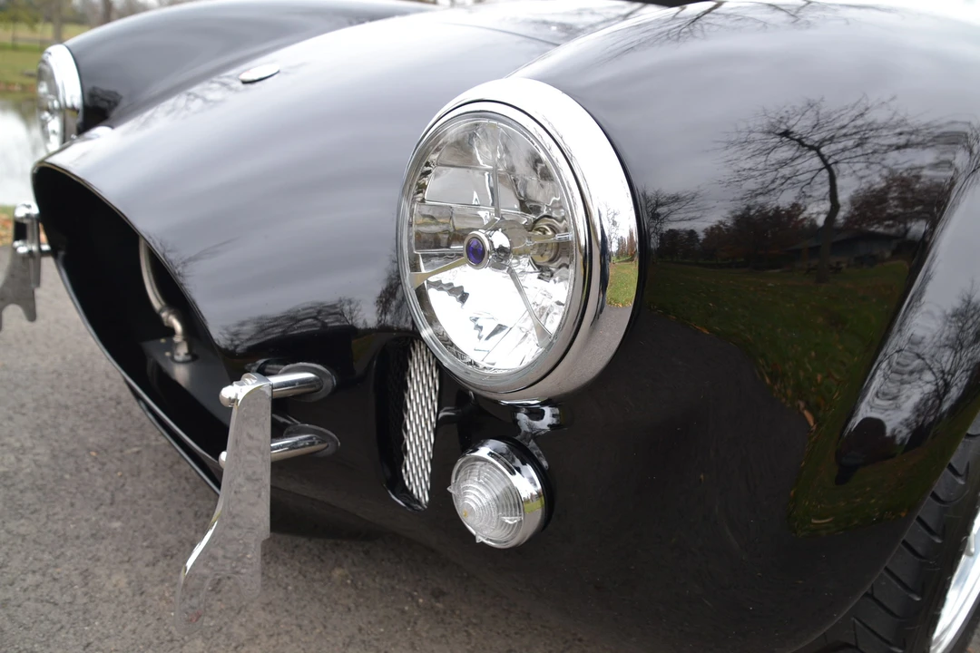 Shelby Cobra Replica - Image 30 of 31