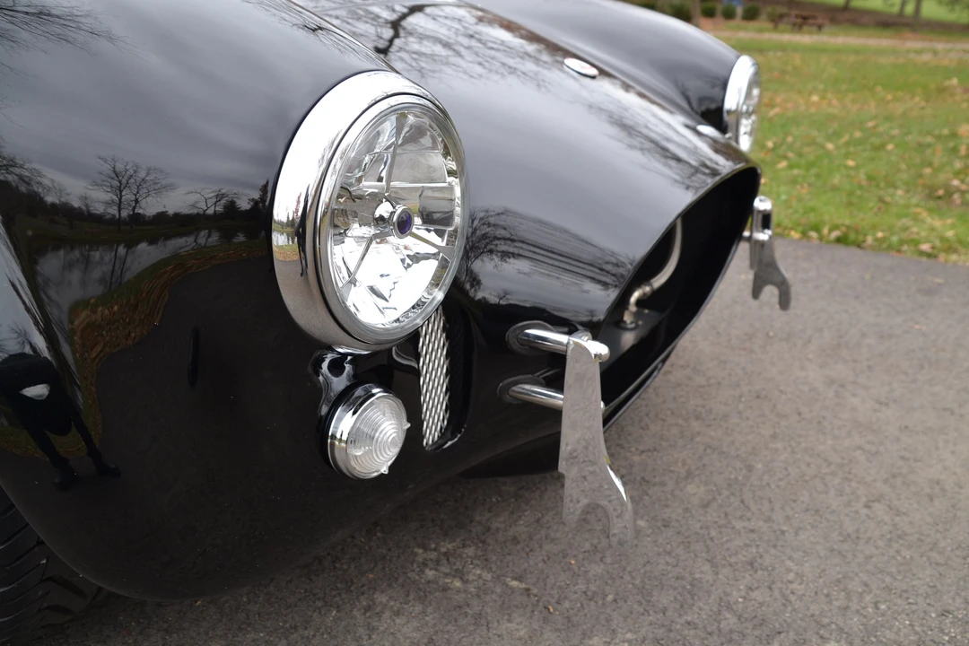 Shelby Cobra Replica - Image 31 of 31