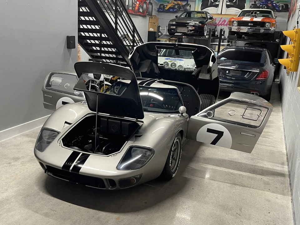 Ford Replica - Image 21 of 31