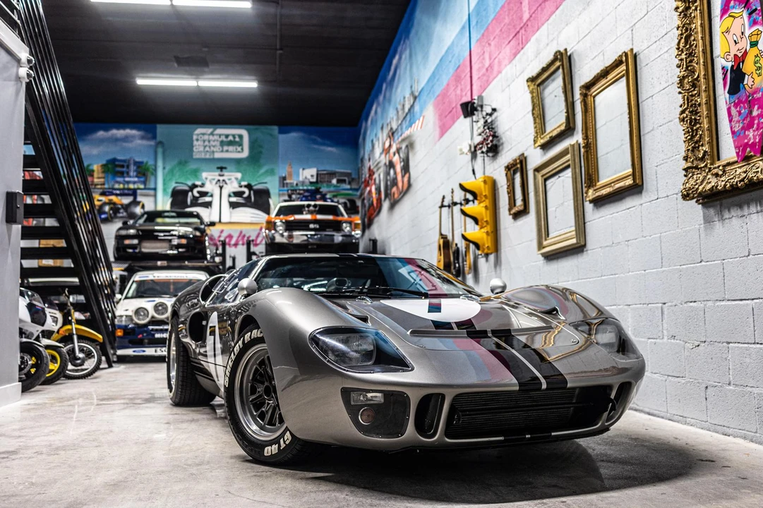 Ford Replica - Image 19 of 31