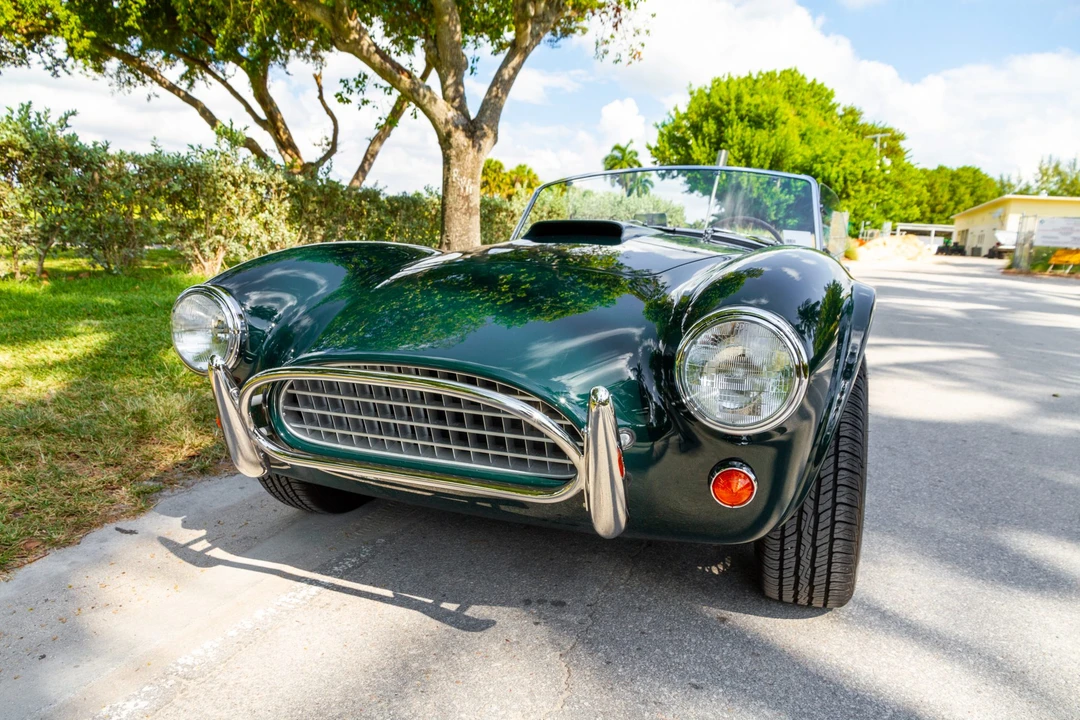 Shelby Cobra Replica - Image 27 of 31
