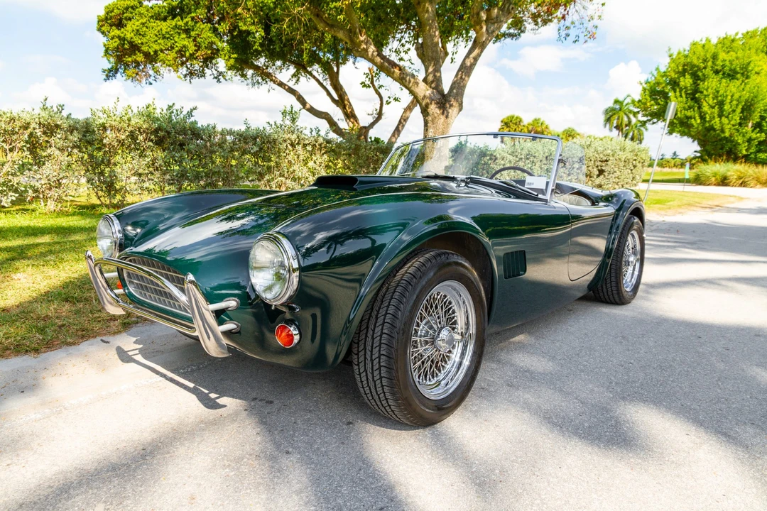 Shelby Cobra Replica - Image 5 of 31