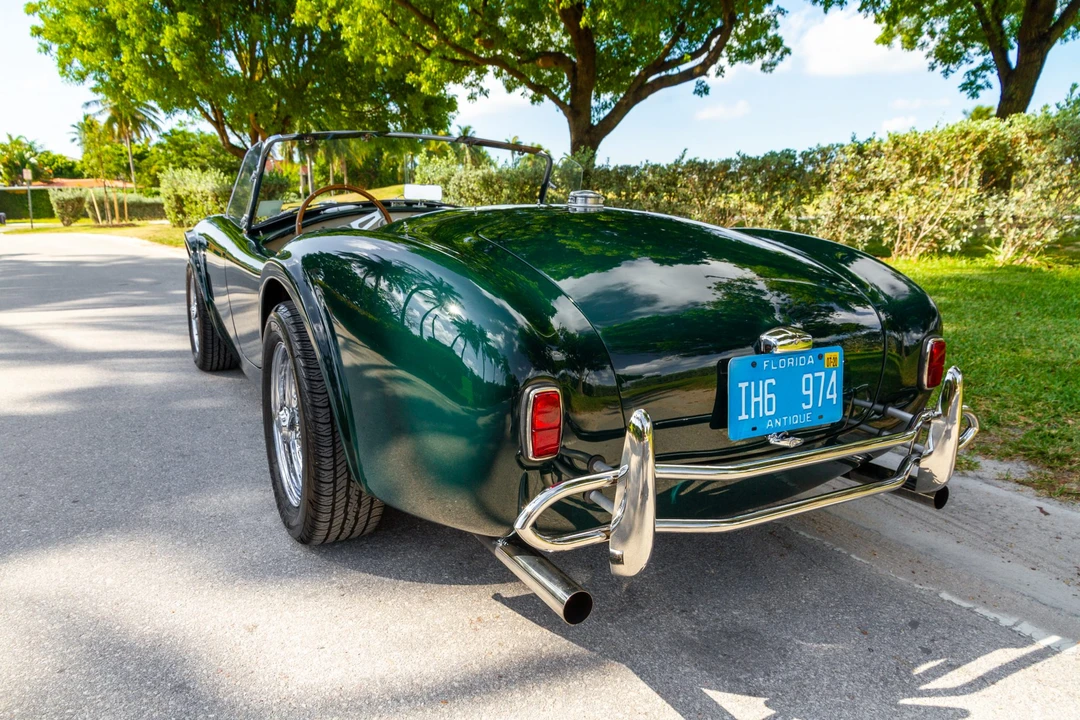 Shelby Cobra Replica - Image 9 of 31