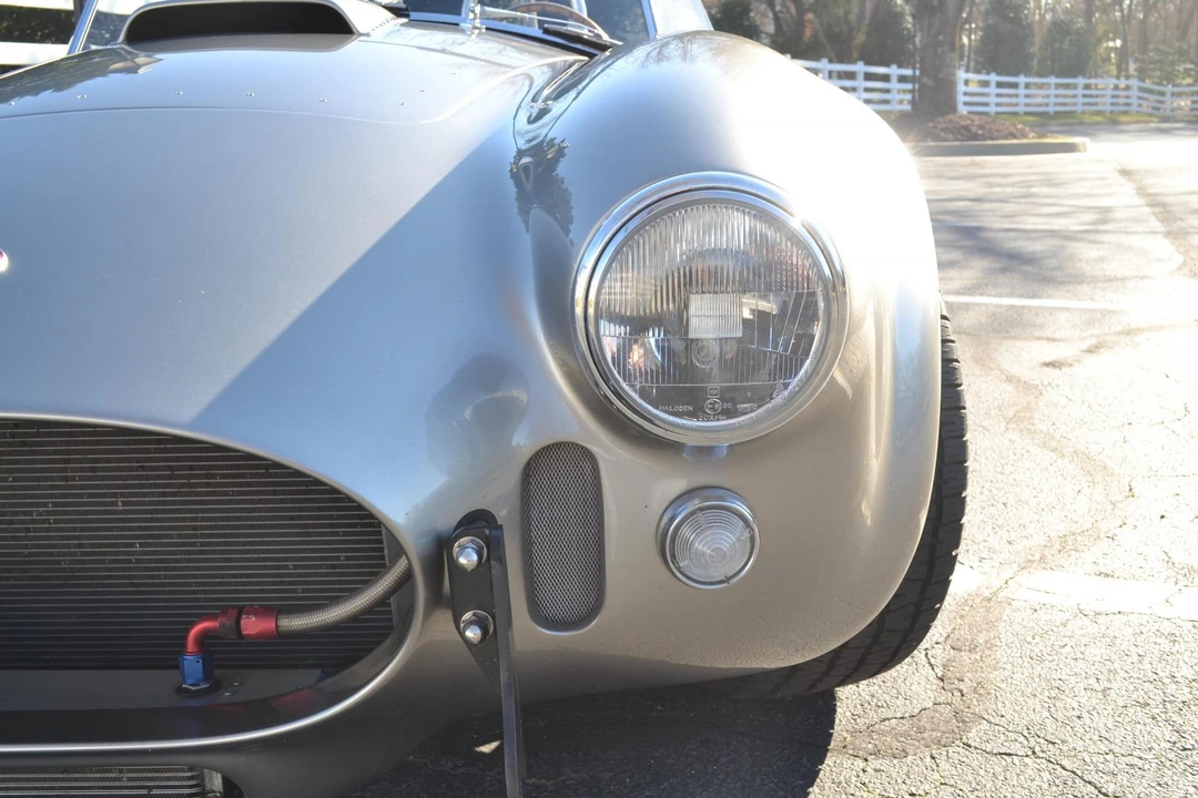 Shelby Cobra Replica - Image 21 of 31