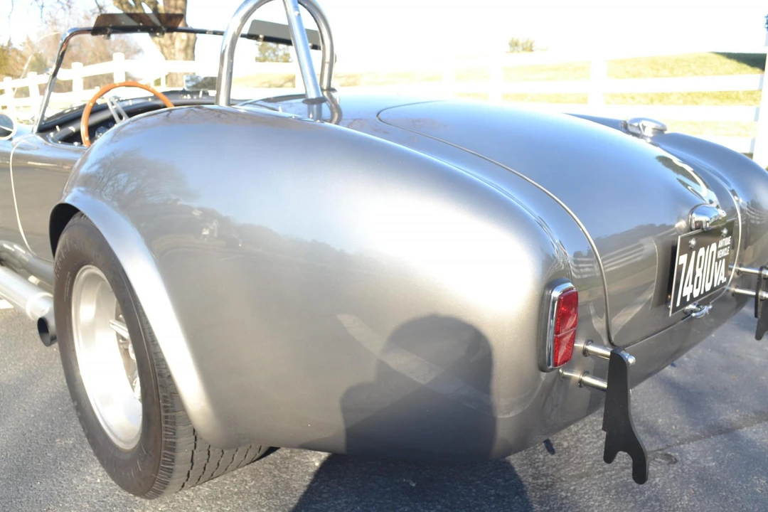 Shelby Cobra Replica - Image 26 of 31