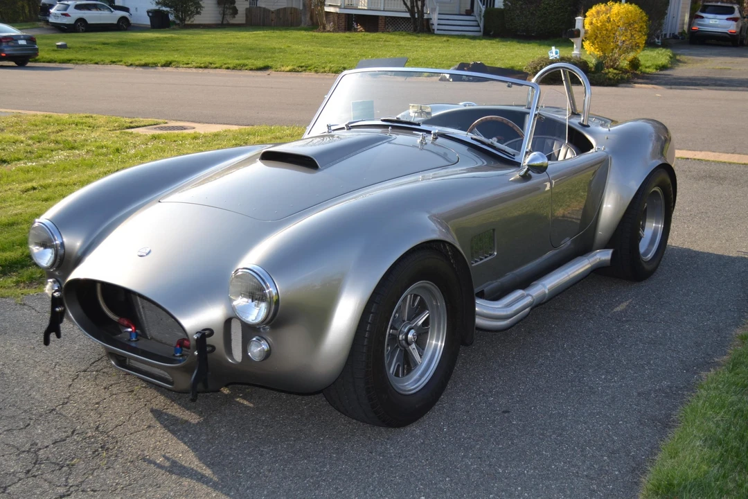 Shelby Cobra Replica - Image 3 of 31