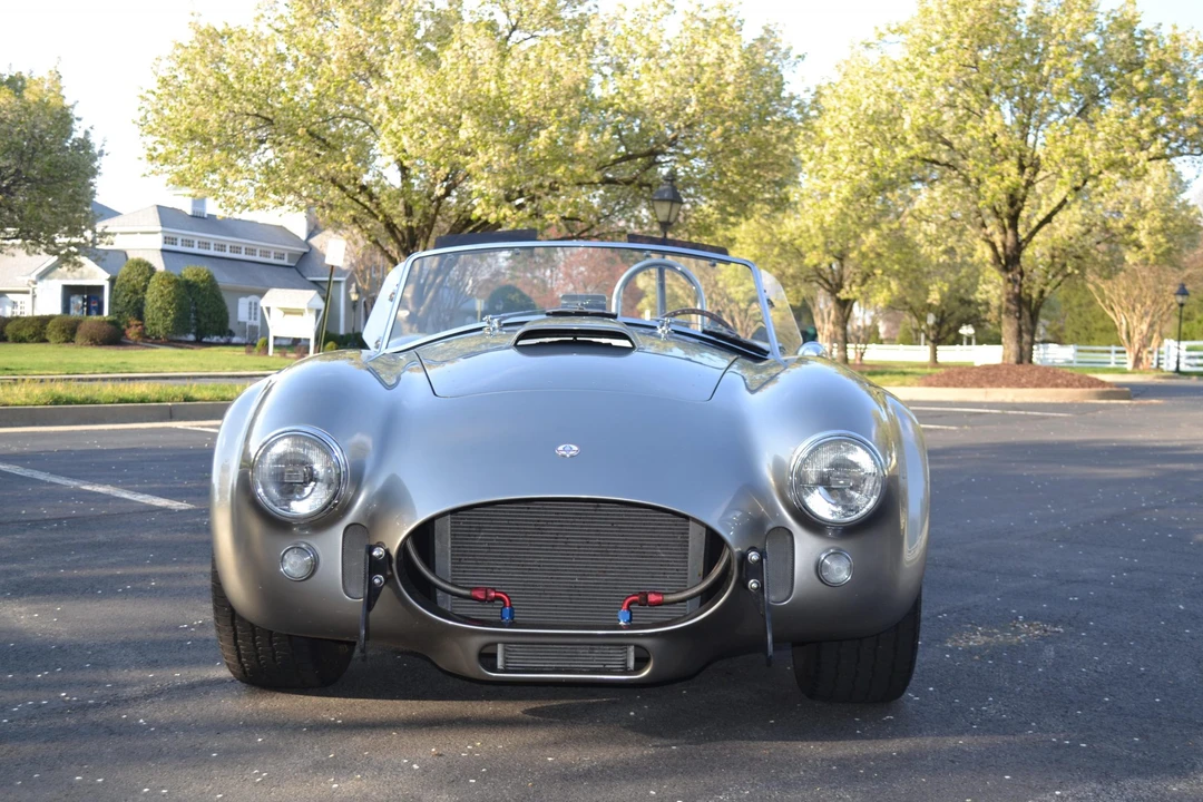 Shelby Cobra Replica - Image 18 of 31