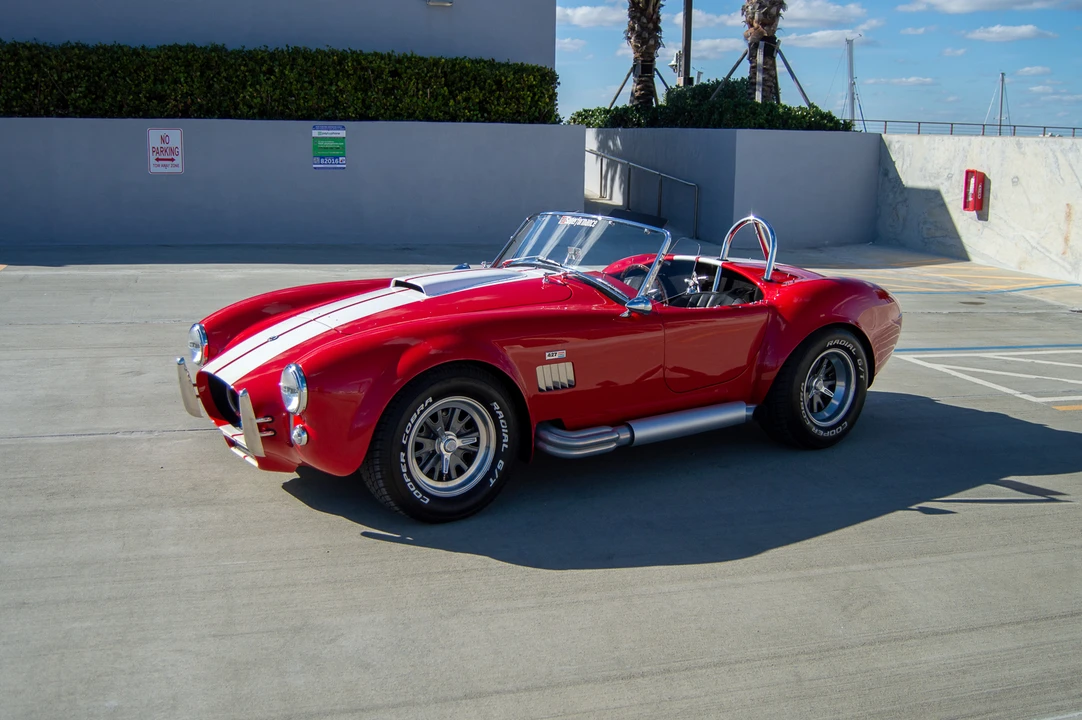 Shelby Cobra Replica - Image 21 of 31