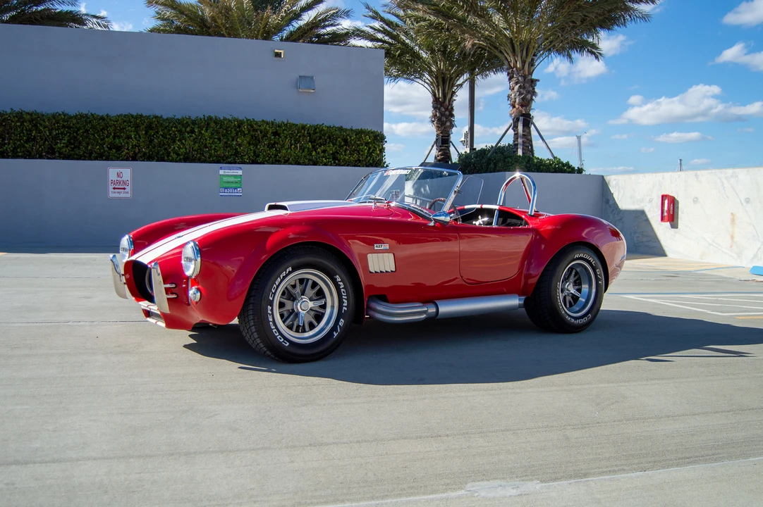 Shelby Cobra Replica - Image 24 of 31