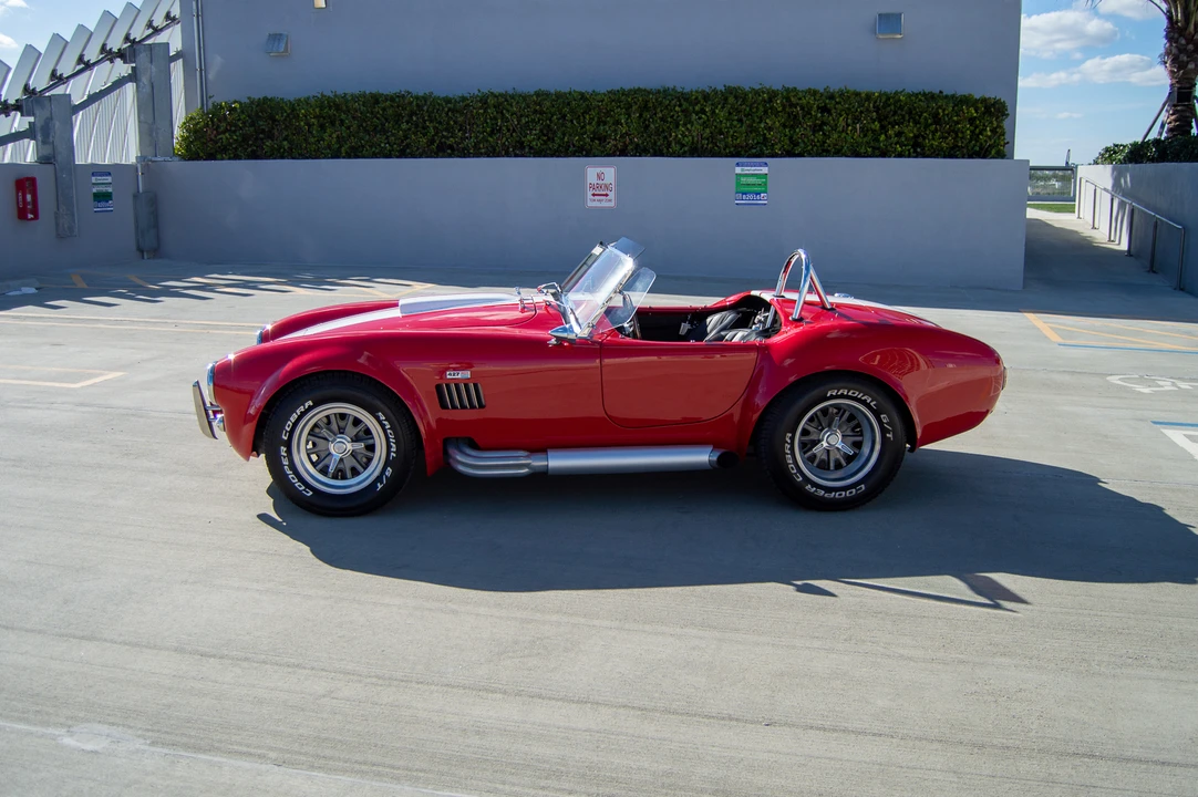 Shelby Cobra Replica - Image 31 of 31
