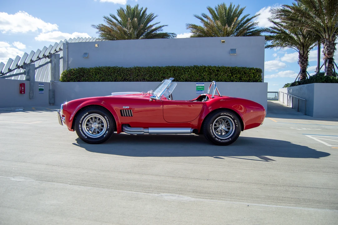 Shelby Cobra Replica - Image 28 of 31