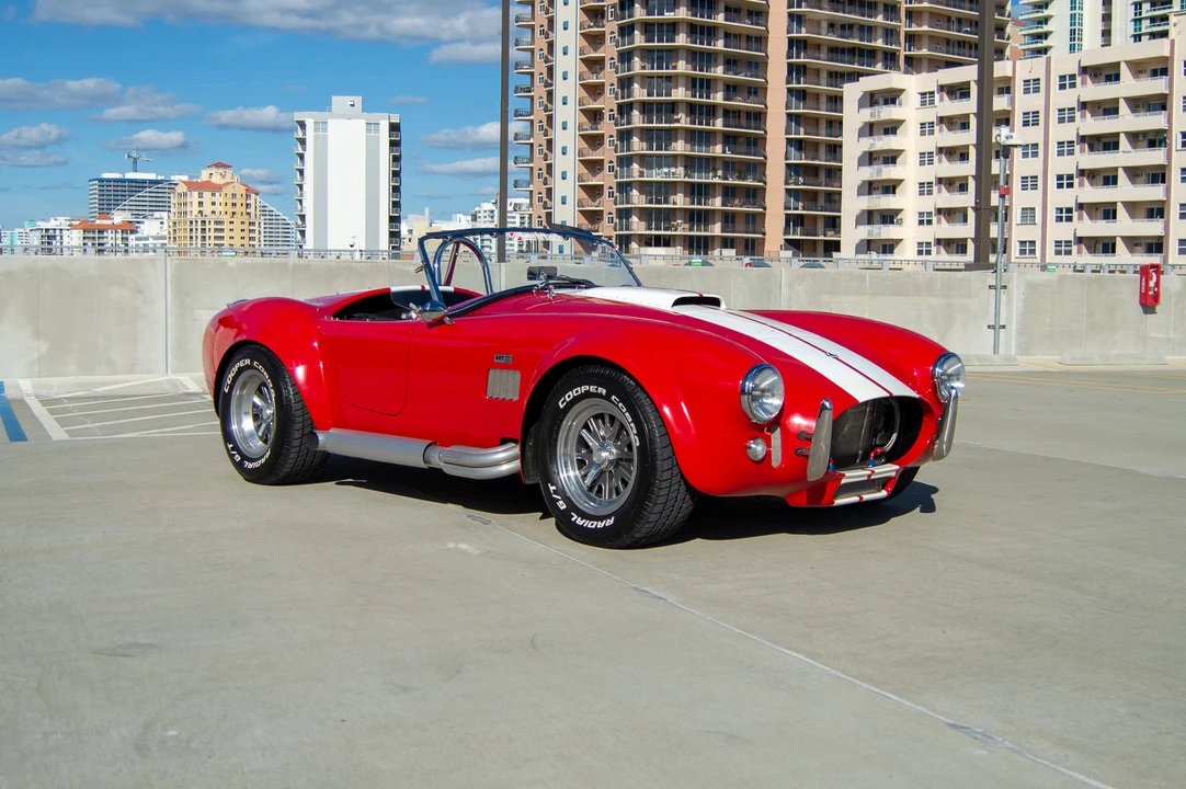 Shelby Cobra Replica - Image 5 of 31