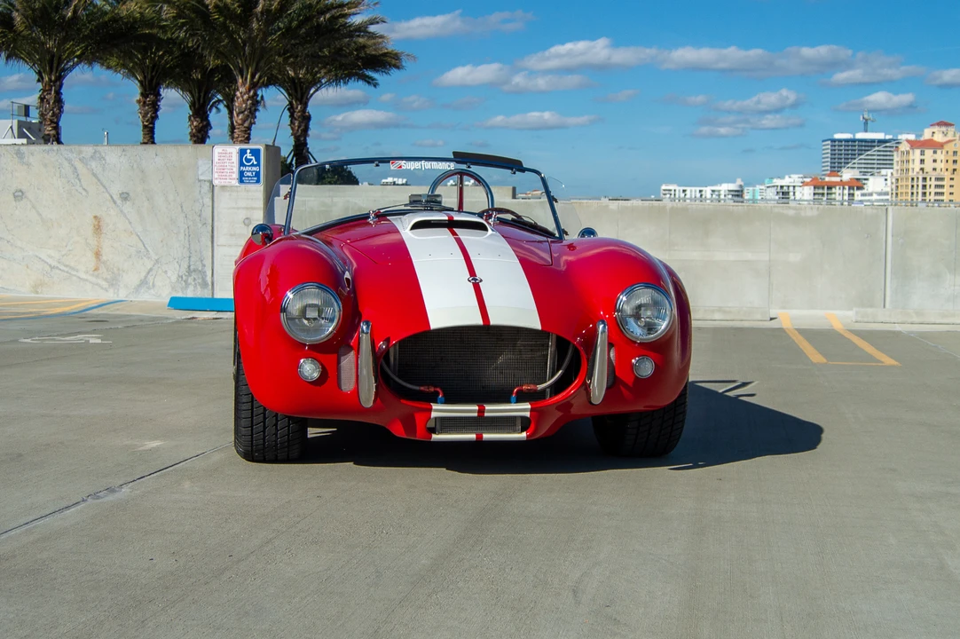 Shelby Cobra Replica - Image 9 of 31