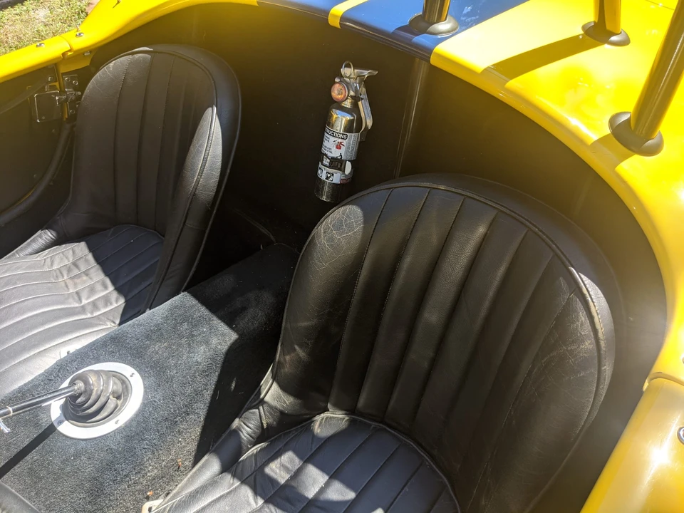 Shelby Cobra Replica - Image 27 of 31