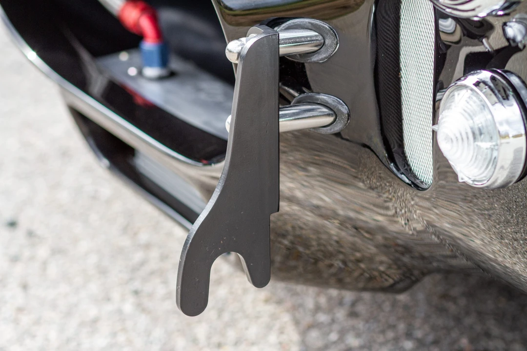 Shelby Cobra Replica - Image 15 of 31