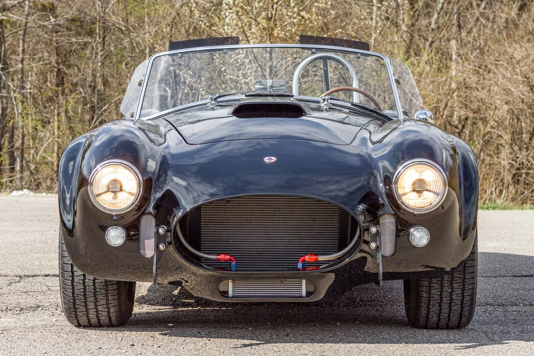 Shelby Cobra Replica - Image 13 of 31