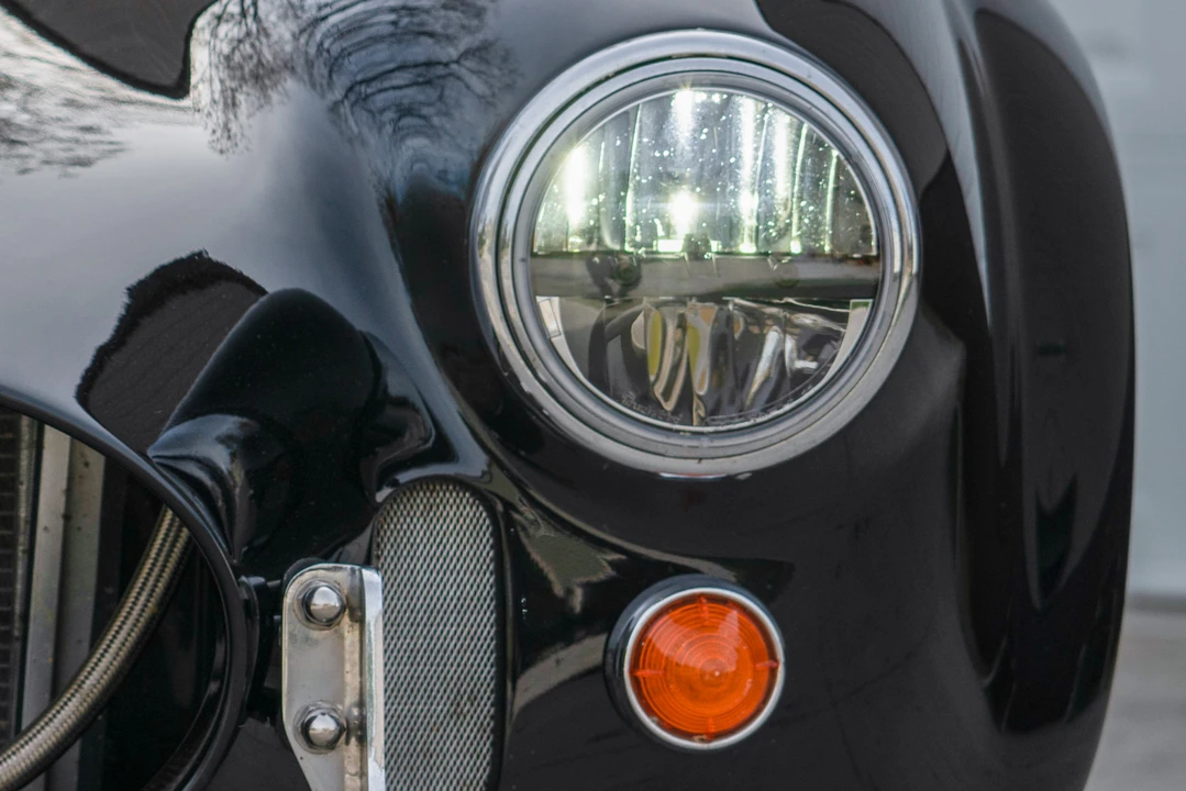 Shelby Cobra Replica - Image 23 of 31