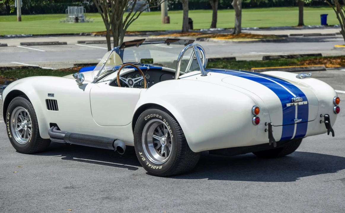 2007 Superformance - Image 8 of 31