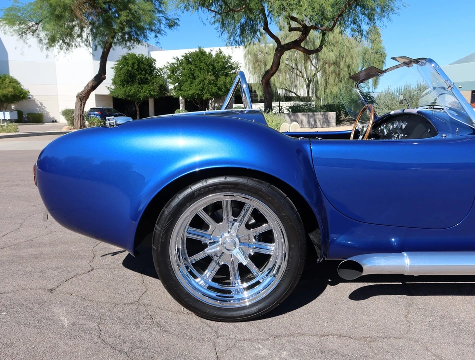 Shelby Cobra Replica - Image 19 of 31