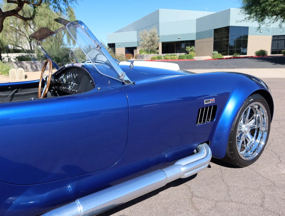Shelby Cobra Replica - Image 17 of 31