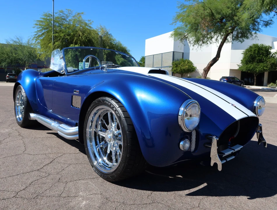 Shelby Cobra Replica - Image 2 of 31
