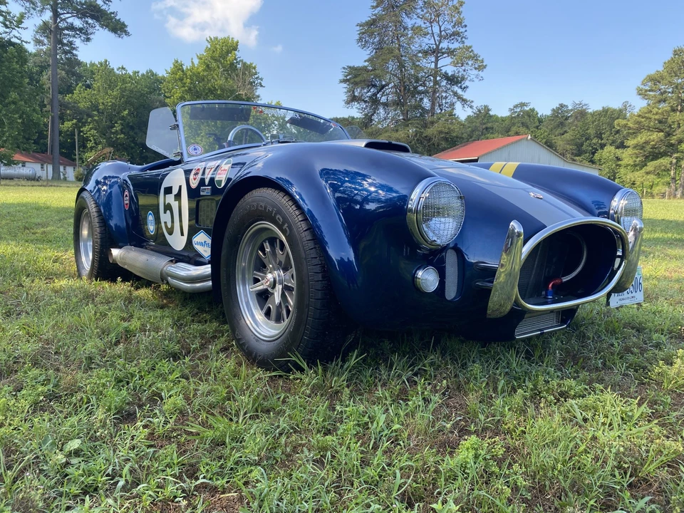 Shelby Cobra Replica - Image 15 of 31