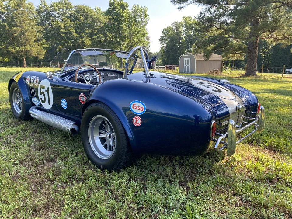 Shelby Cobra Replica - Image 21 of 31