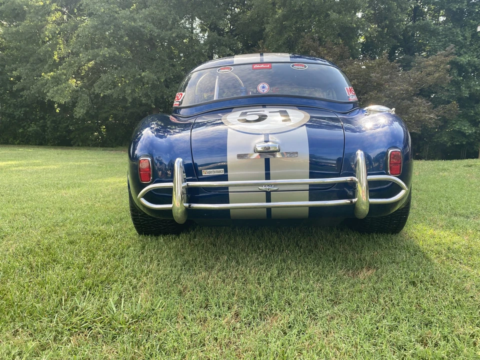 Shelby Cobra Replica - Image 8 of 31