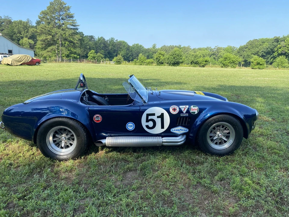 Shelby Cobra Replica - Image 14 of 31