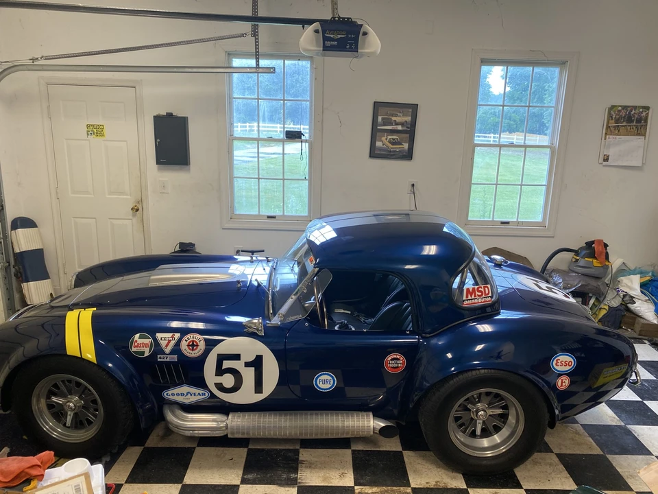 Shelby Cobra Replica - Image 5 of 31