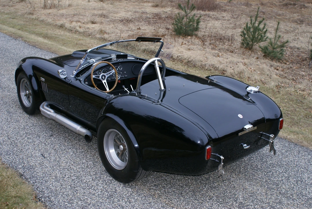 Shelby Cobra Replica - Image 13 of 31