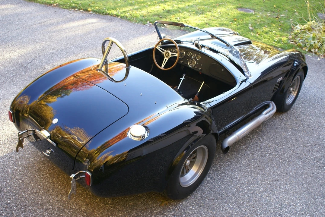 Shelby Cobra Replica - Image 19 of 31
