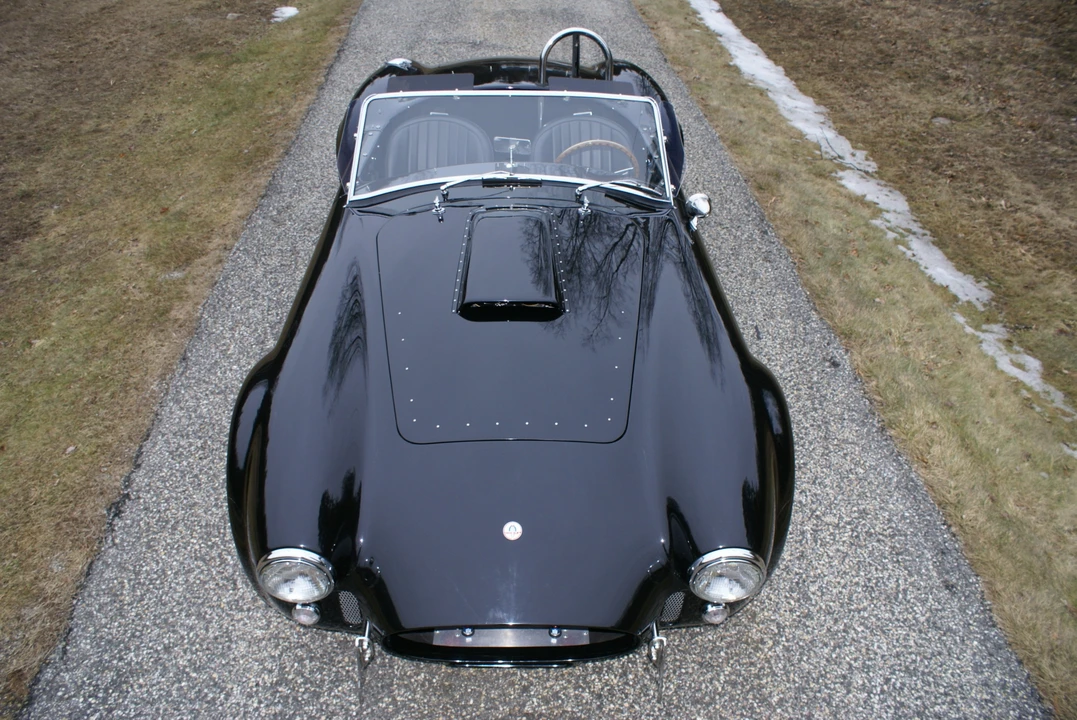 Shelby Cobra Replica - Image 6 of 31