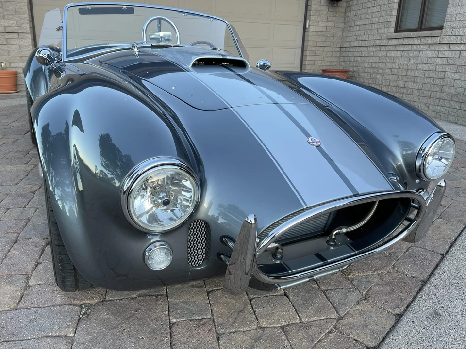 Shelby Cobra Replica - Image 23 of 31