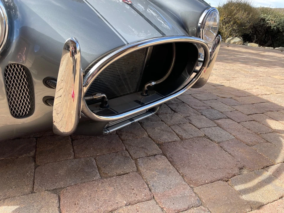 Shelby Cobra Replica - Image 30 of 31
