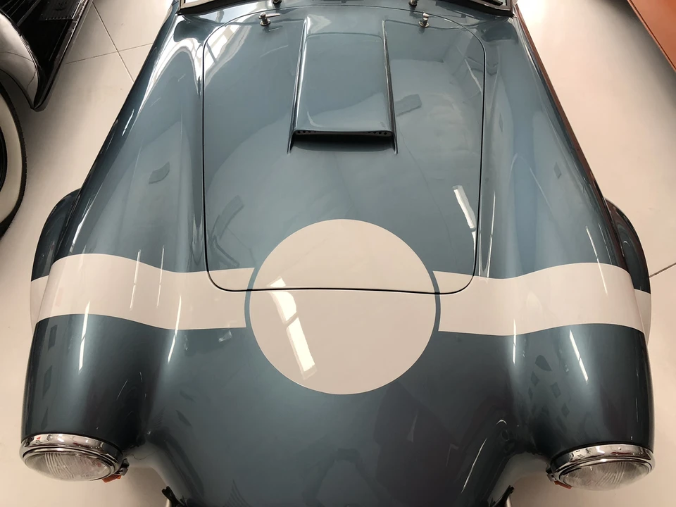 Shelby Cobra Replica - Image 17 of 31