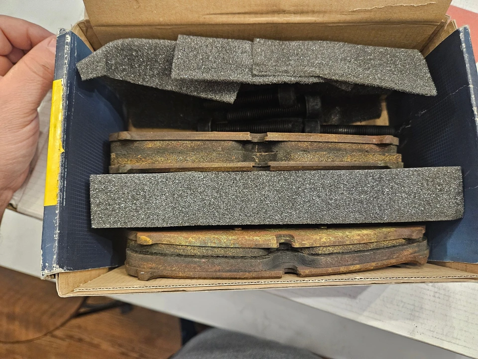 2011 Parts & Memorabilia Mechanical Components - Image 14 of 16