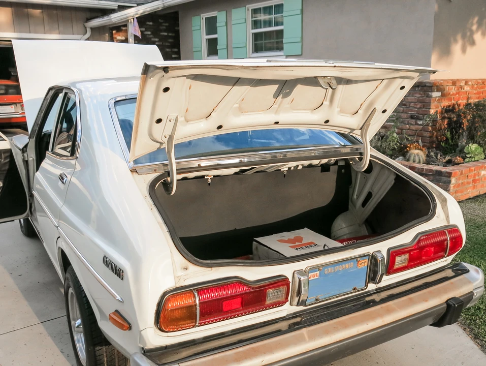 1974 Nissan 610 Bluebird - Image 10 of 24