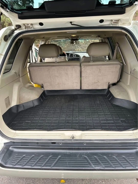 2003 Infiniti QX4 - Image 4 of 7