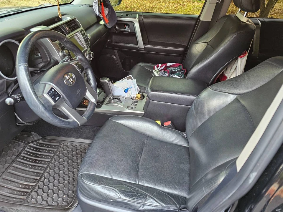 2011 Toyota 4Runner 5th Gen - Image 5 of 8