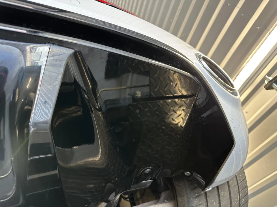 2011 Audi 42 R8 - Image 25 of 31
