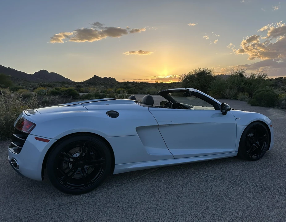 2011 Audi 42 R8 - Image 10 of 31