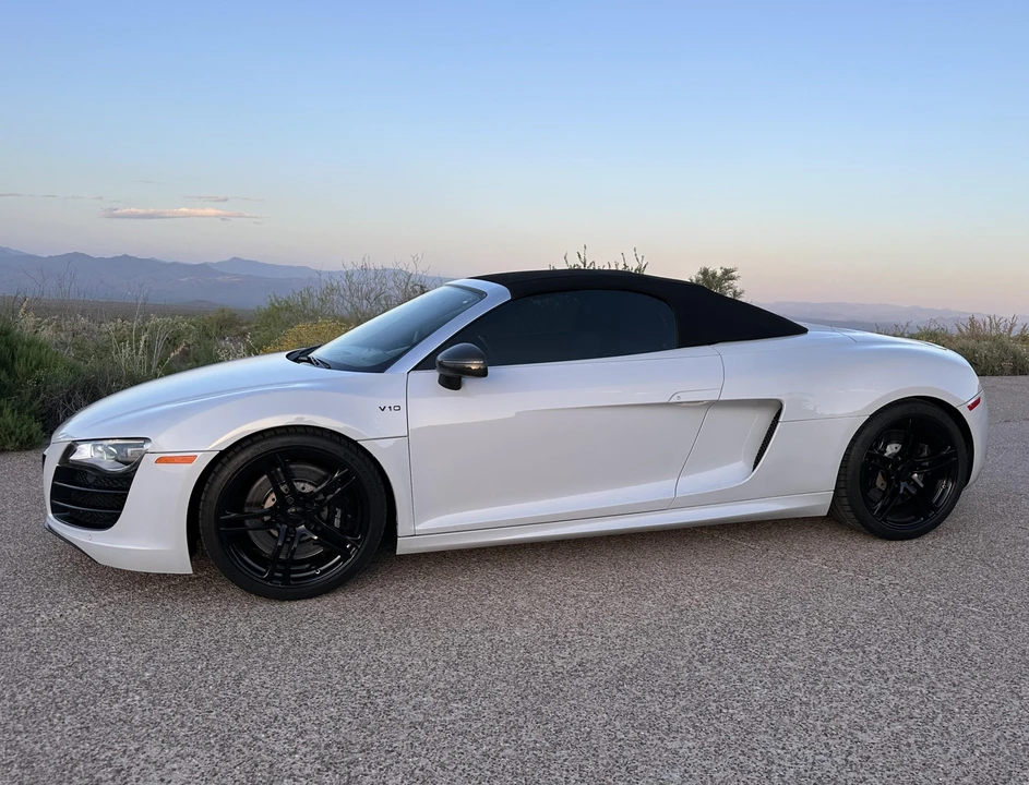 2011 Audi 42 R8 - Image 20 of 31