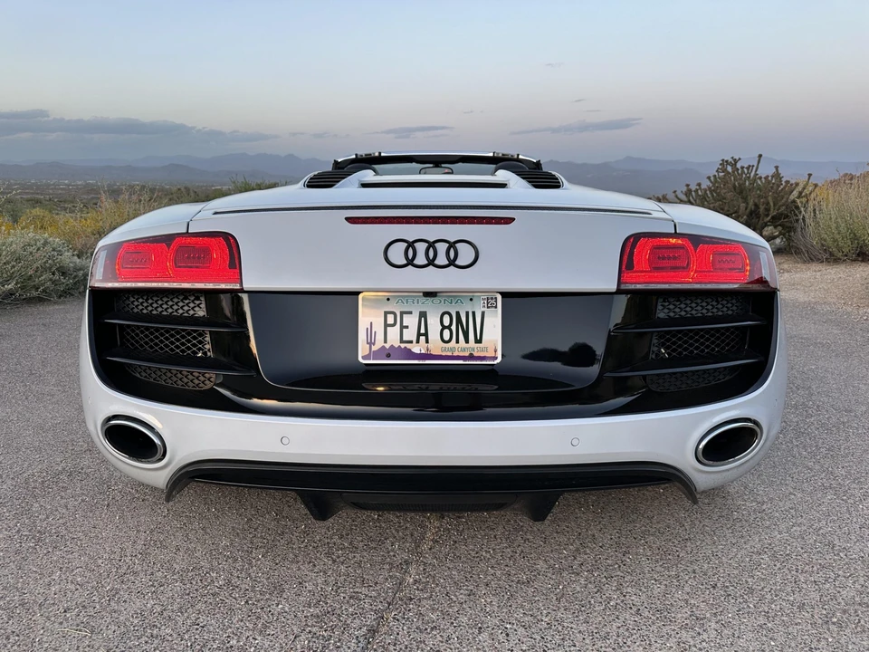 2011 Audi 42 R8 - Image 11 of 31