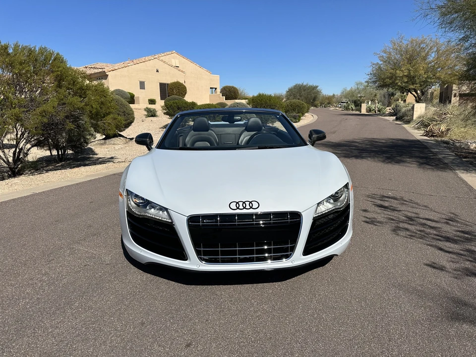 2011 Audi 42 R8 - Image 3 of 31