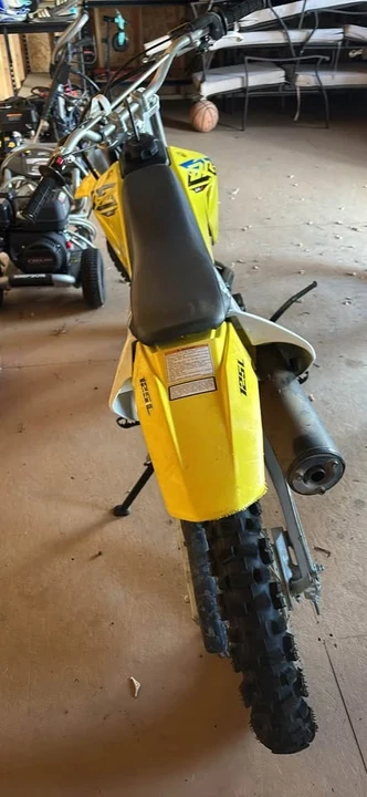 2025 Suzuki GS - Image 2 of 3