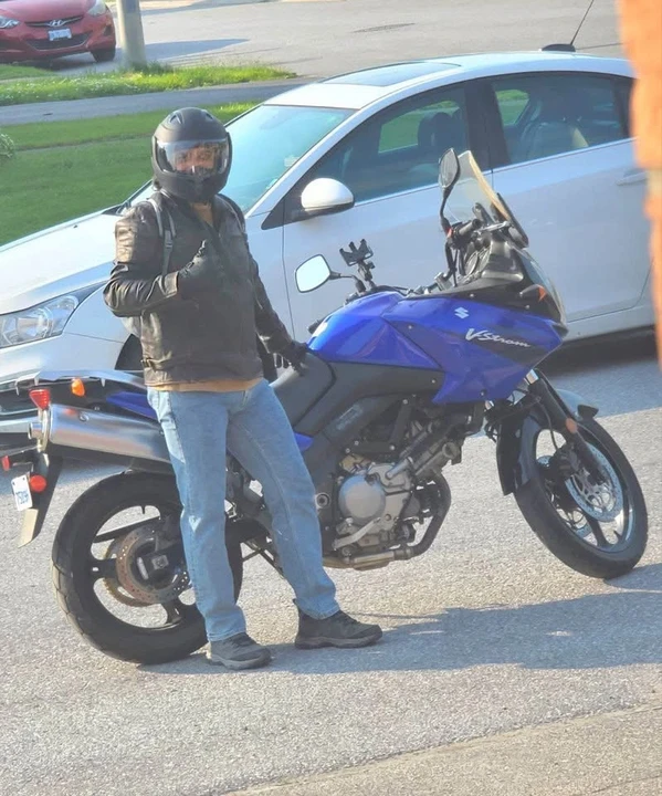 Suzuki Motorcycles - Image 2 of 4
