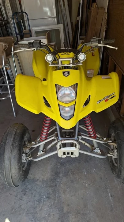 Suzuki Motorcycles - Image 6 of 6
