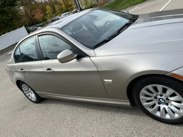 2009 BMW E90 3 Series Sedan - Image 7 of 16