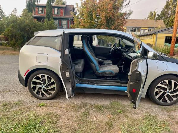 2017 BMW i3 - Image 4 of 7
